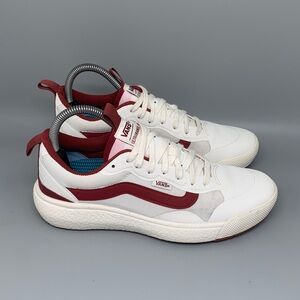 Vans UltraRange EXO White Burgundy Red Skate Shoes Women's Sz 8 Men's Sz 6.5